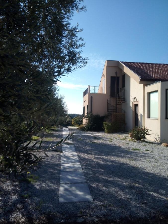 Twin Villas Rodia Eksteriør bilde