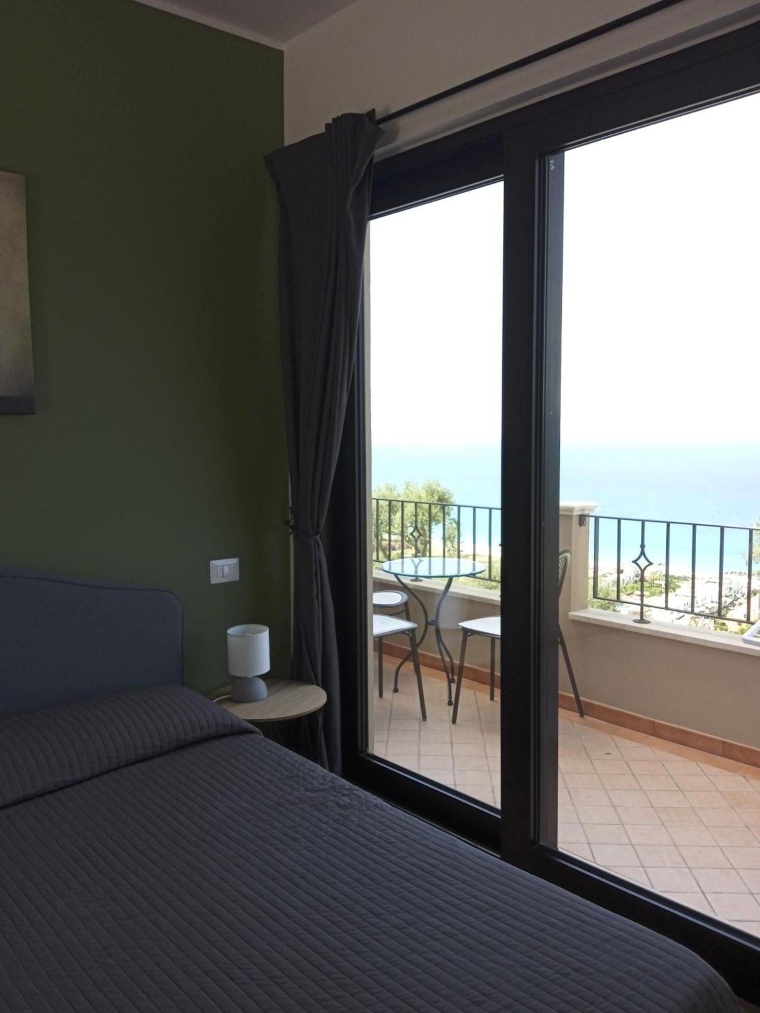 Twin Villas Rodia Rom bilde